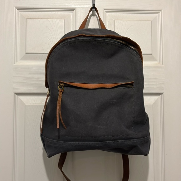 Madewell Handbags - Madewell canvas backpack